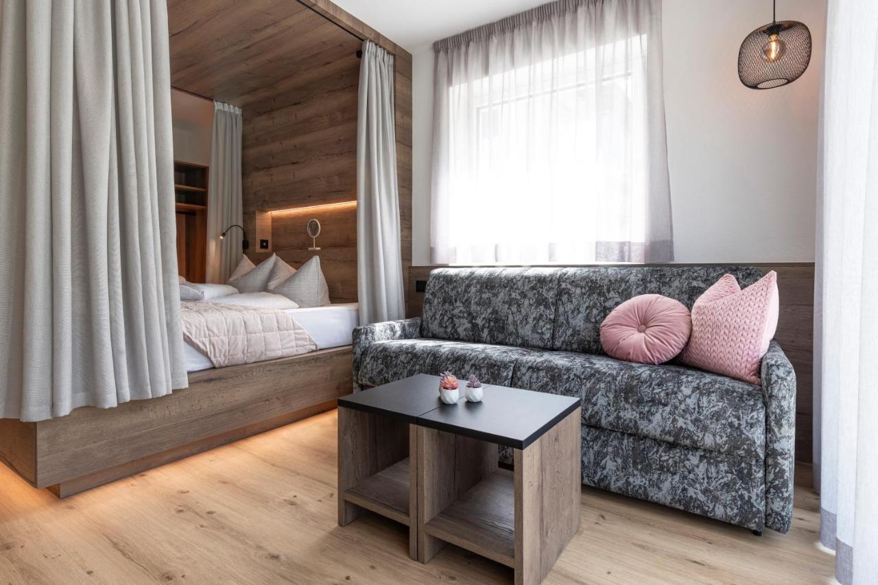 Bergmadl Apartments Neustift im Stubaital Luaran gambar